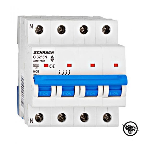 Миниатюрен автоматичен прекъсвач 10kA, C, 32A, 3+N