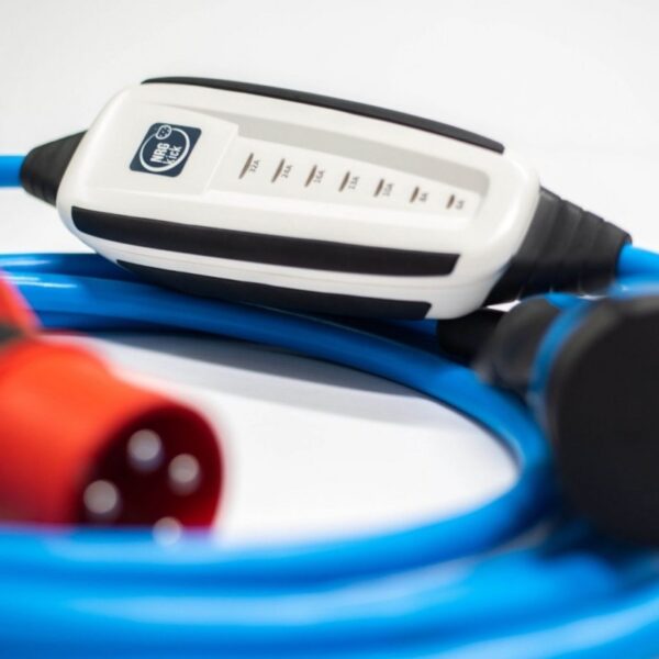 Мобилна зарядна станция за електромобили NRGKick Bluetooth, Wi-Fi - Image 3