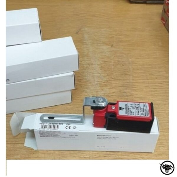 Краен изключвател за безопасност - тяло от термопласт, 30 mm, 1 NO + 1 NC контакти (застъпващи с принудително действе), механизъм: лост от поцинкована стомана, IP 65, каб. вход 1/2 NPT