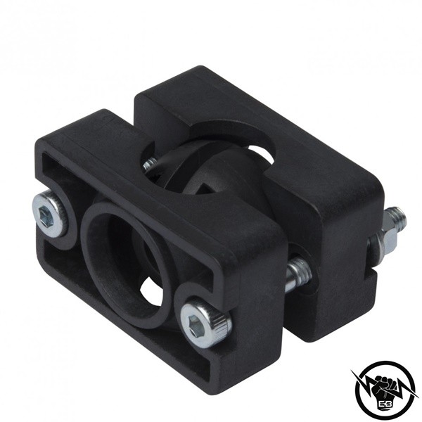 Монтажна планка от пластмаса за фотоелектрически сензори с Диаметър: M18, Модел:и EF18, EO18, EP18, ER18, ET18, PA18, PH18