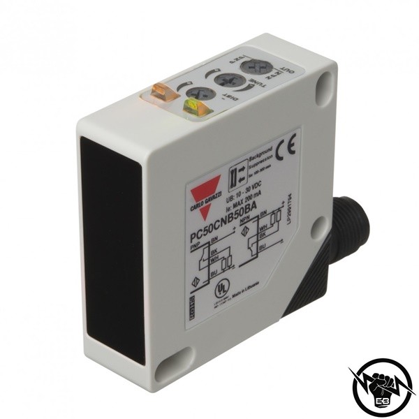 Фотоелектрически дифузен сензор - корпус от пластмаса (50 x 50 x 17 mm), Обхват: 1 m, изход NPN/PNP - CO, захранване 10 - 30 V DC, свръзване с конектор M12, раб. темп. от -20 до 60 °C, IP 67