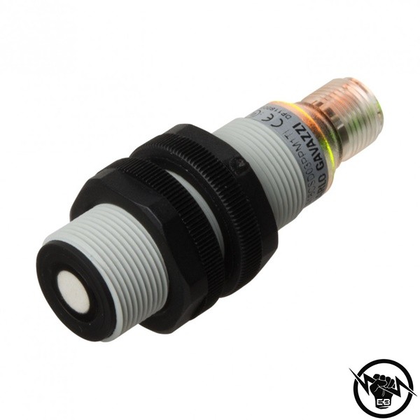 Ултразвуков сензор - корпус от пластмаса (M18 x 53 mm), Обхват: 300 mm, изход PNP: NO, NC, захранване 10 - 30 V DC, свръзване с кабел 2 m, раб. темп. от -20 до 60 °C, IP 67, функция за обучение