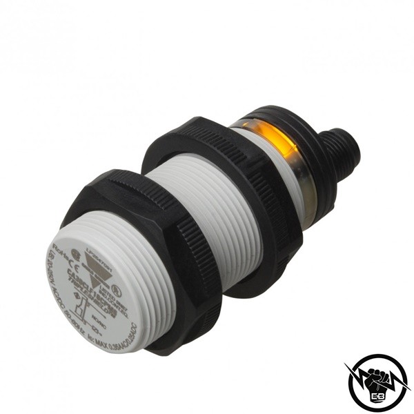 Капацитивен сензор - корпус от пластмаса (M30 x 91.0 mm), Обхват: 25 mm, изход SCR - NO или NC, захранване 20 - 250 V AC, свръзване с кабел 2 m, раб. темп. от -20 до 80 °C, IP 67