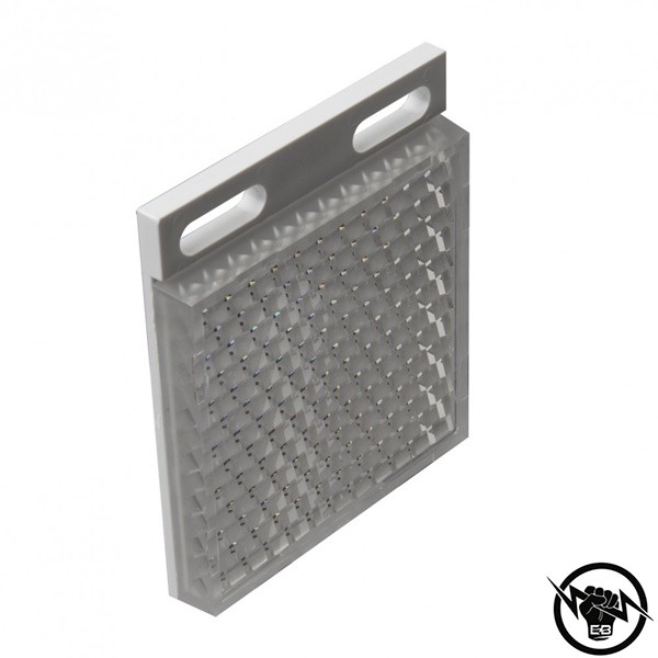 Рефлектор с Размер:и 17 x 13 x 5 mm, за ретро-рефлекторни сензори