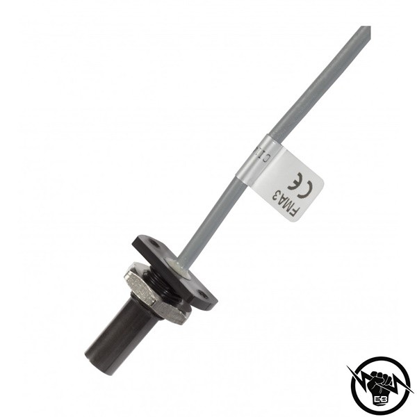 Магнитен сензор за близост - корпус от месинг (M12 x 40 mm), Обхват: 20 mm, NC контакт, захранване до 230 V AC/DC, свързване с кабел 2 m, раб. темп. от -25 до 70 °C, IP 67