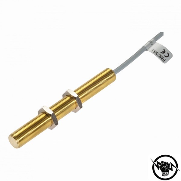 Магнитен сензор за близост - корпус от пластмаса (Ø9.3 x 32 mm), Обхват: 20 mm, NC контакт (0.5A, 10VA), до 500 V AC, свръзване с кабел 0.5 m, раб. темп. от -25 до 70 °C, IP 67