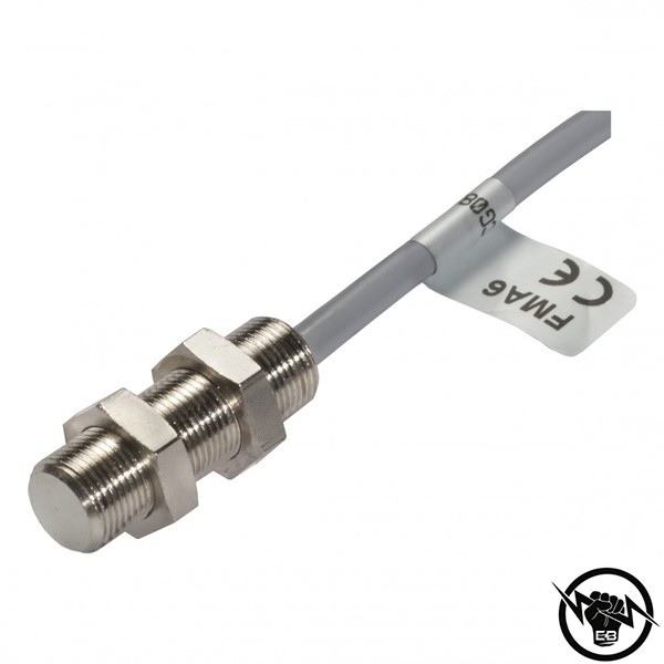 Магнитен сензор за близост - корпус от месинг (M12 x 100 mm), Обхват: 18 mm, NC контакт (0.5A, 10VA), до 500 V AC, свръзване с кабел 2 m, раб. темп. от -25 до 70 °C, IP 67