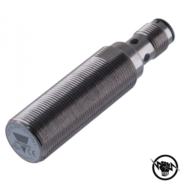 Индуктивен датчик - корпус от никелиран месинг (M18 x 73 mm), Обхват: 8 mm, изход PNP - NO, захранване 10 - 36 V DC, свързване с кабел 2 m, раб. темп. от -25 до 70 °C, IP 67