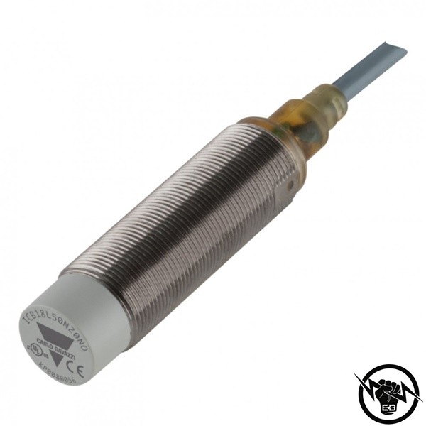 Индуктивен датчик - корпус от никелиран месинг (M18 x 84 mm), Обхват: 20 mm, изход NPN - NC, захранване 10 - 36 V DC, свързване с конектор M12, раб. темп. от -25 до 70 °C, IP 67