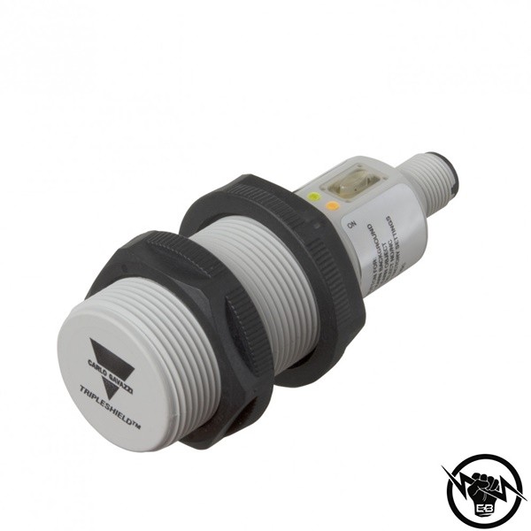 Капацитивен сензор за ниво - корпус от пластмаса (M30 x 99.5 mm), Обхват: 30 mm, изход PNP/NPN - обучаем, захранване 10 - 40 V DC, свръзване с кабел 2 m, раб. темп. от -25 до 85 °C, IP 68