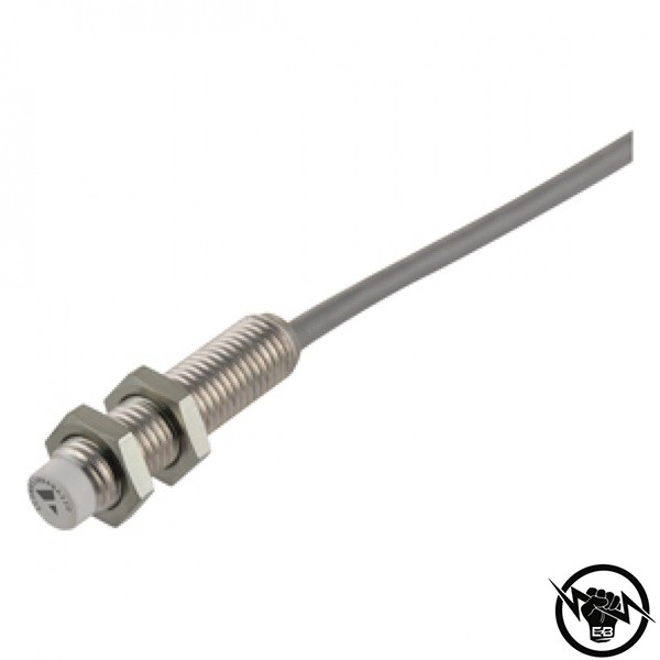 Индуктивен датчик - корпус от неръждаема стомана (M8 x 34 mm), Обхват: 2 mm, изход PNP - NC, захранване 10 - 36 V DC, свързване с кабел 2 m, раб. темп. от -25 до 80 °C, IP 67